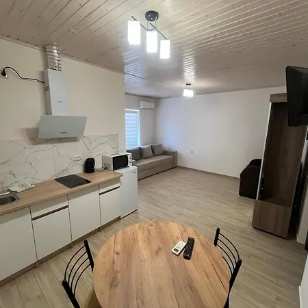 Nishkoiu *